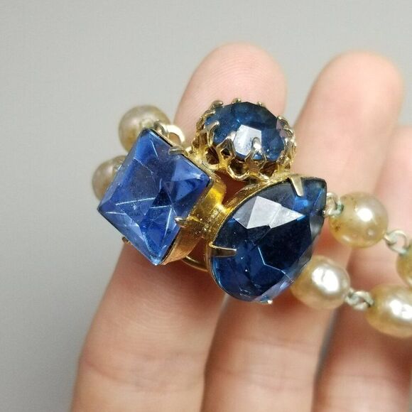 Vintage Blue Rhinestone Clusters and Faux Pearl Beaded Bracelet, Made in Germany - Picture 4 of 9